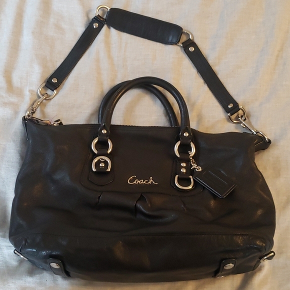 Coach Purse - Picture 4 of 8
